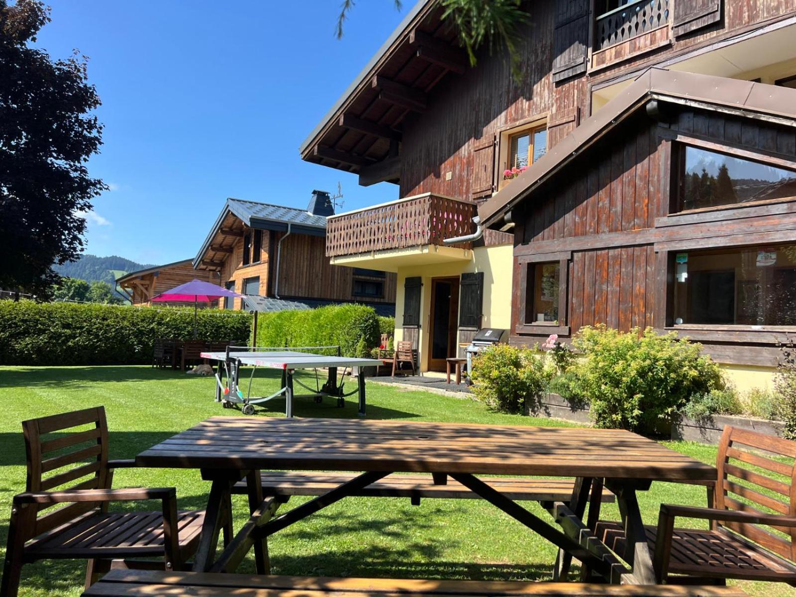 Chalet Aventure B&B Les Gets Exterior photo